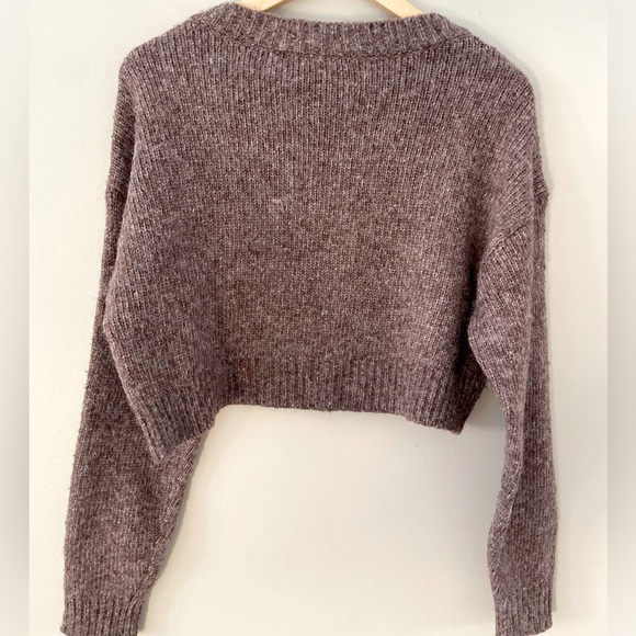 ❄️Garage Cropped V Neck Preppy Heather Brown and White “Hairy” Eloise Sweater - Picture 5 of 6